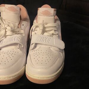 Nike White and Light Pink Athletic Shoes
